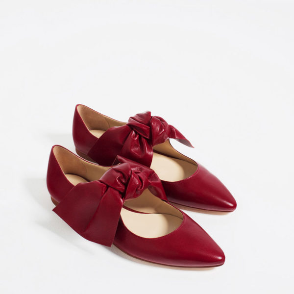 FLAT-LEATHER-SHOES-WITH-BOW-2